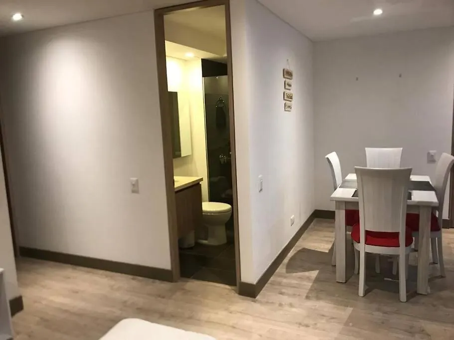 Confortable Apto 10 Min del Aeropuerto Parq gratis Apartamento Bogotá